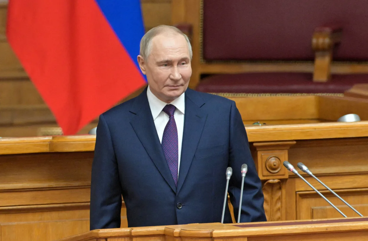 Russie: Vladimir Poutine a prêté serment pour un cinquième mandat