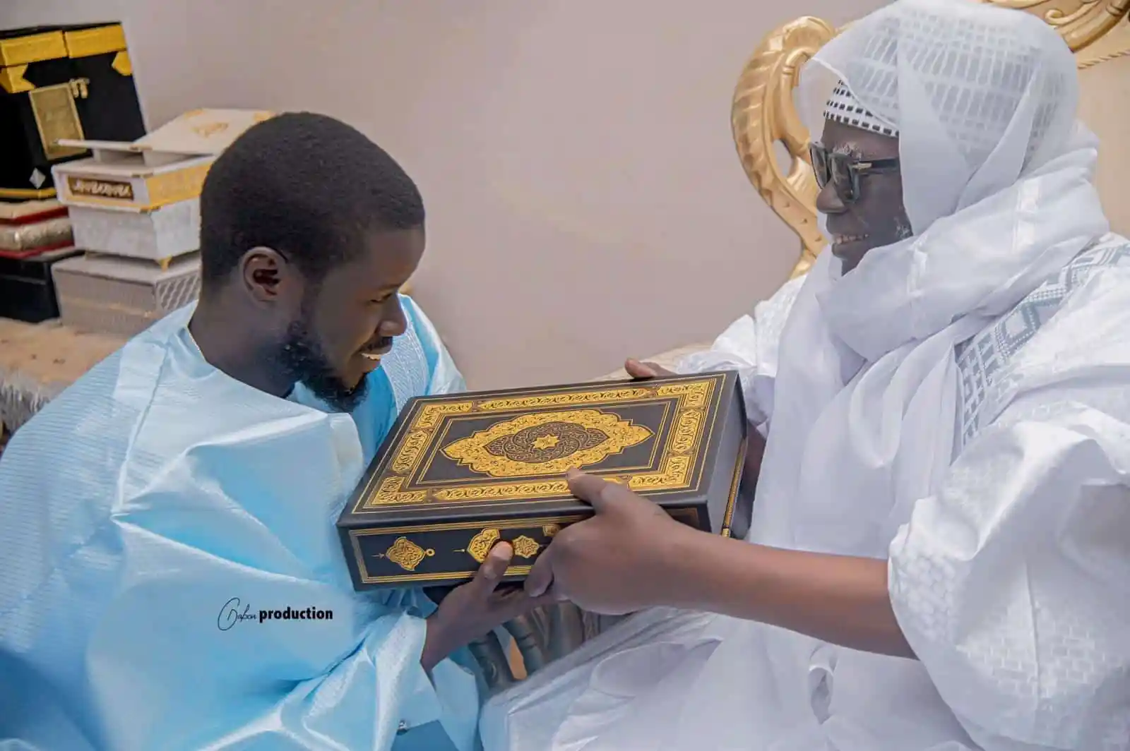 Le président Diomaye hote de Serigne Mountakha
