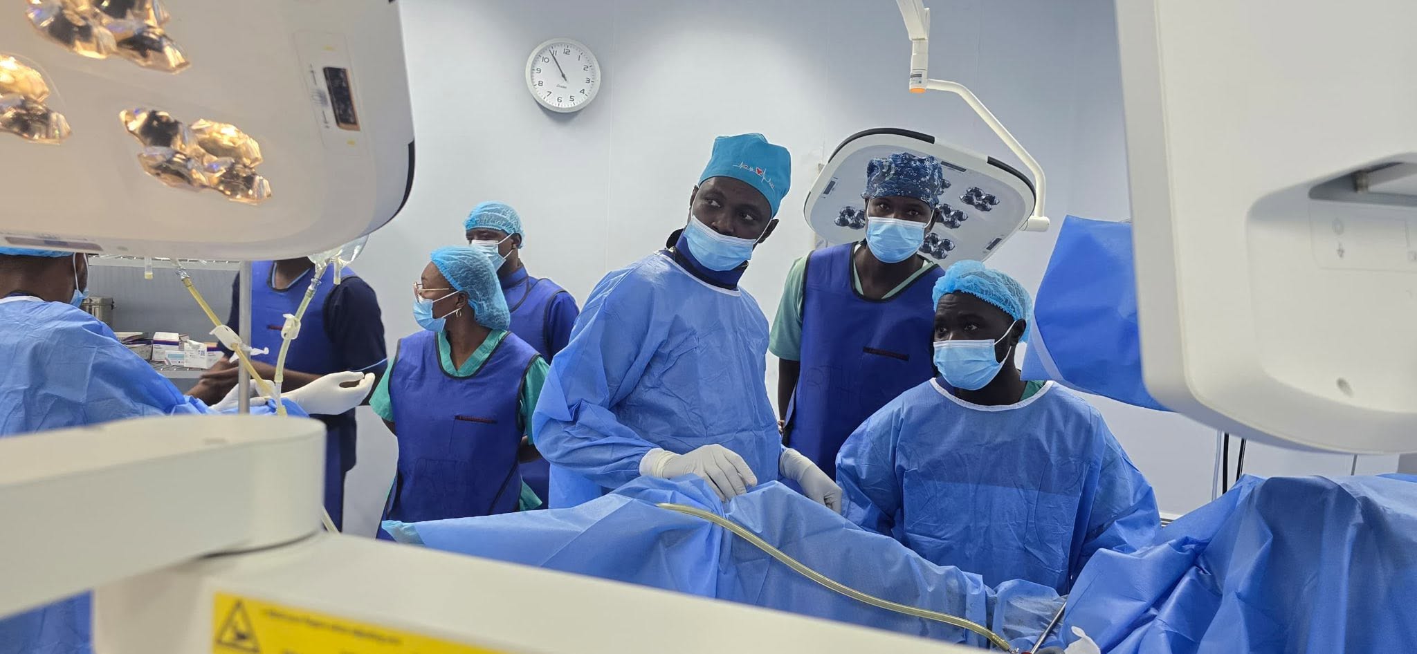 Touba : le CHN Cheikh Ahmadoul Khadim réussit sa première mission de chirurgie mini-invasive