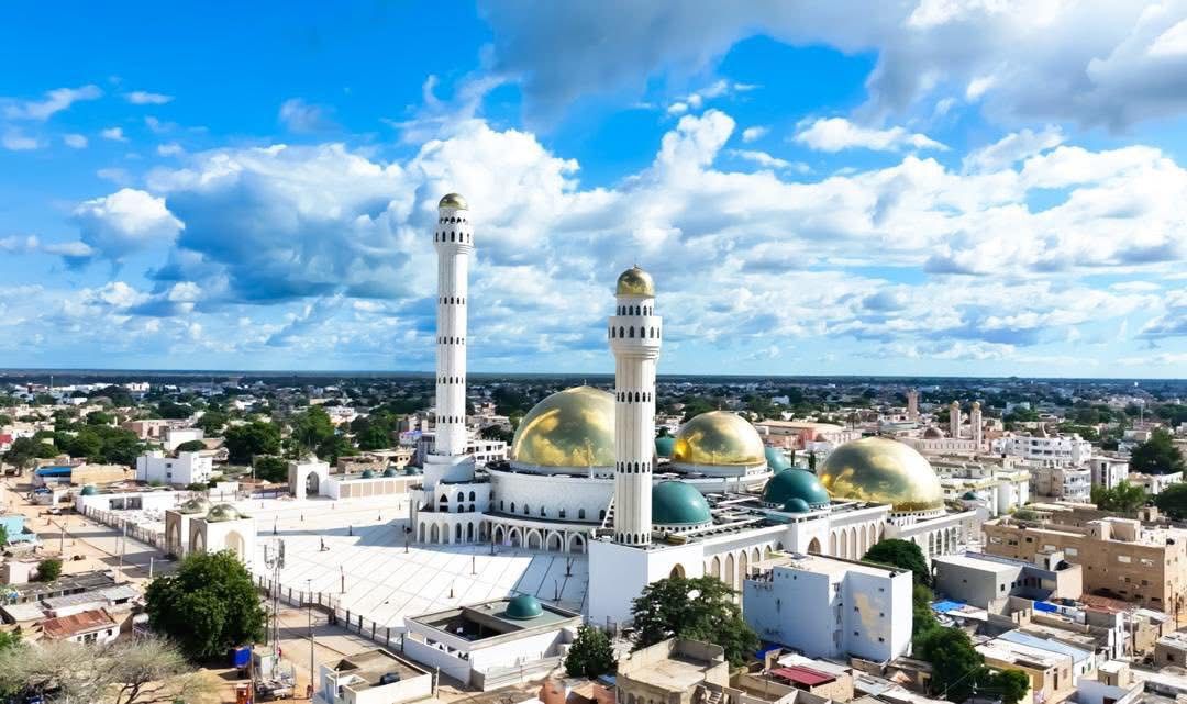 Grande Mosquée de Tivaouane : Le Ministre Samba Diouf salué pour les avancées du numérique au service de la cité religieuse