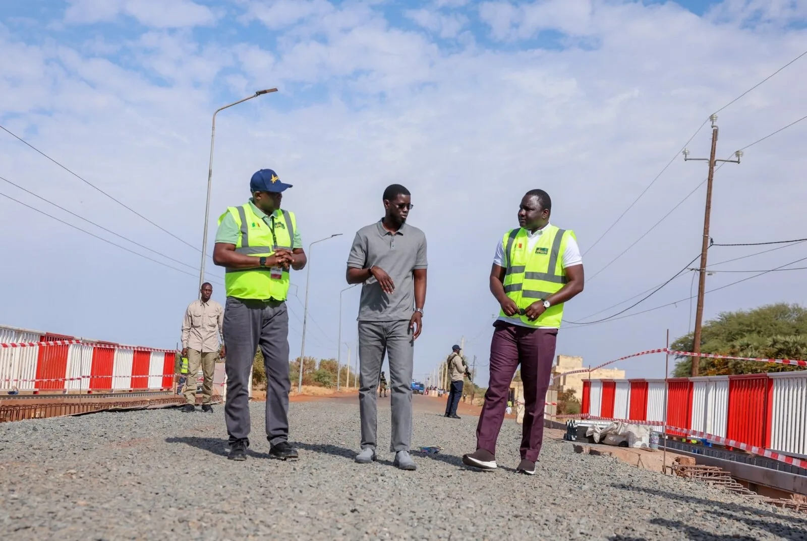 Diomaye Faye accélère les programmes de logements et des infrastructures