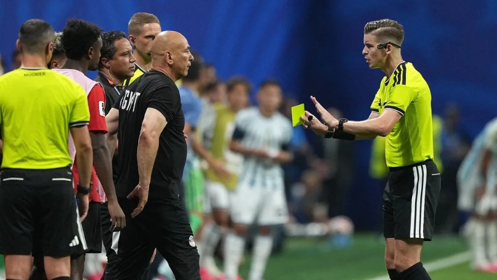 Mondial 2026 : les prestations des arbitres français leur ferment les portes de la finale ?