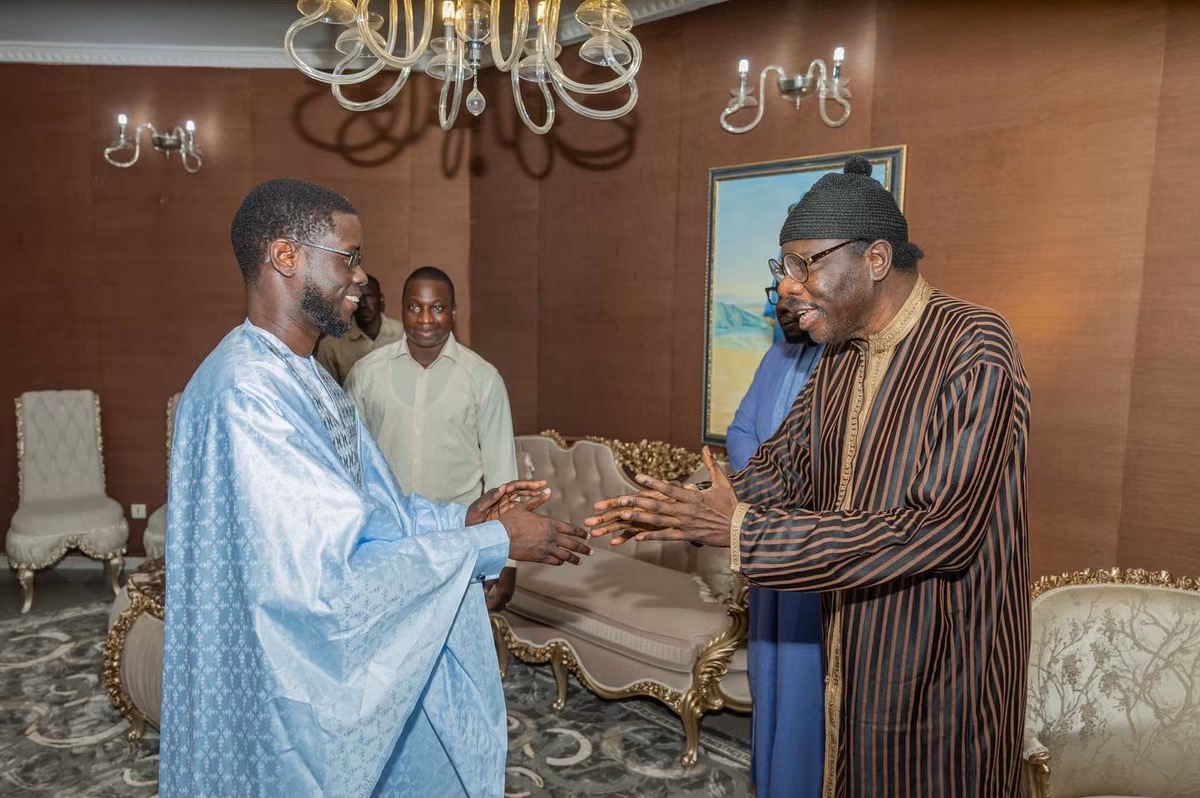 Tivaouane : Bassirou Diomaye Faye échange avec Serigne Moustapha Sy
