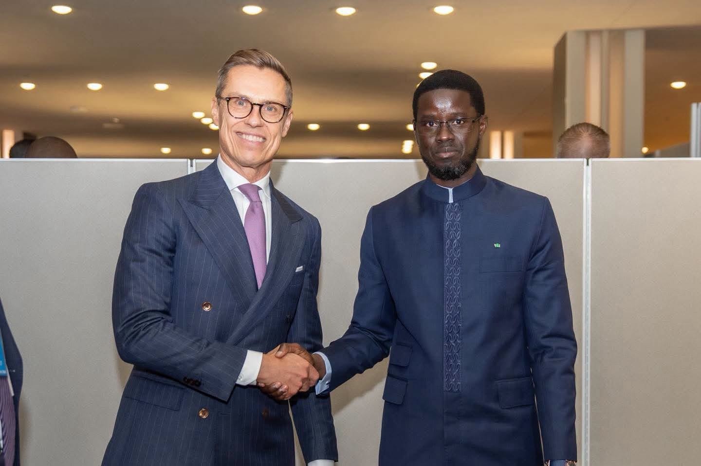Sénégal–Finlande : Diomaye Faye échange avec Alexander Stubb
