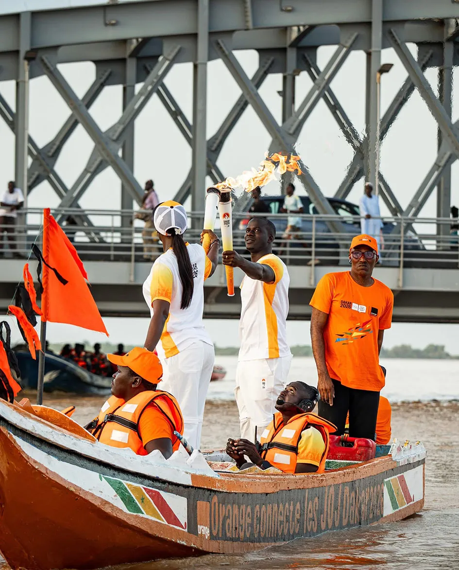 JOJ Dakar 2026 : Saint-Louis s’enflamme au passage de la Flamme olympique