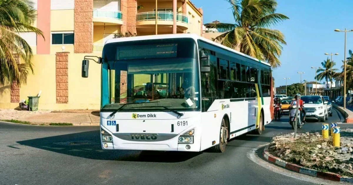 Dakar Dem Dikk : la présence de militaires dans les bus inquiète les syndicats