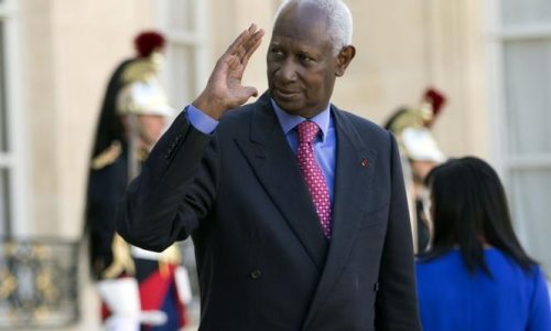 Le retour d’Abdou Diouf intrigue et alimente les spéculations