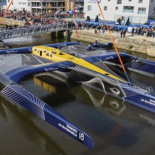 Maxi Edmond de Rothschild : le « bateau de demain » mis à l’eau à Lorient