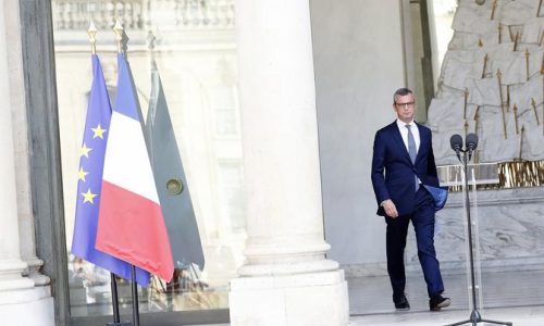 Le secrétaire général de l'Elysée, Alexis Kohler, annonce la composition du gouvernement de Jean Castex.
Paris le 06/07/2020
Photo François Bouchon / Le Figaro