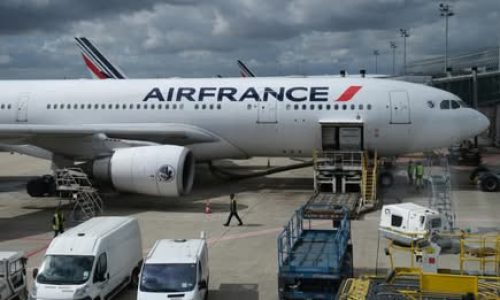 Aviation : déroutement d’un vol pour le débarquement d’un passager congolais, que s’est-il vraiment passé ?