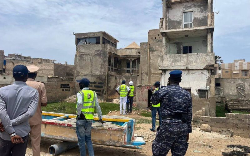 Dakar : la Ville renforce la démolition des bâtiments menaçant ruine