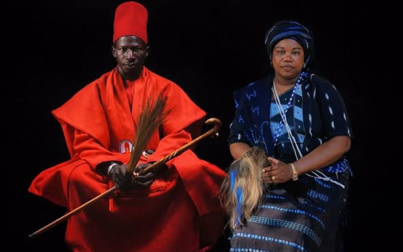 Oumy Thiaré célèbre ses racines et son lien avec Sa Majesté Kayun Sibilé Sambou