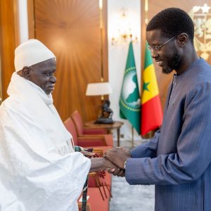 Bassirou Diomaye Faye reçoit le Khalife général de Thiénaba