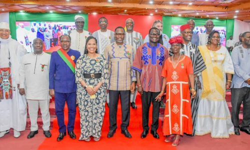 Nathalie Yamb décorée par le Burkina Faso : une reconnaissance panafricaine forte de symboles