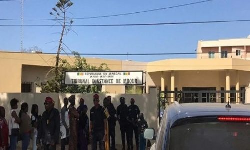 Mbour : une altercation humiliante entre un animateur culturel et l’épouse de son ami devant la justice