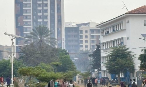 Violents affrontements au campus UCAD autour des bourses impayées