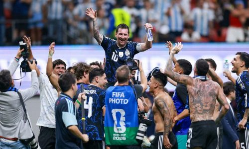 Messi quitte la sélection argentine avec les honneurs et les records