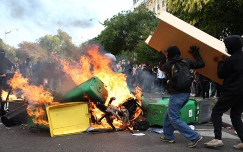France : pourquoi les lycéens sont-ils en colère ?