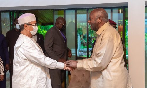 Présidentielle 2025 : Laurent Gbagbo reçoit une délégation de l’Union africaine à son domicile