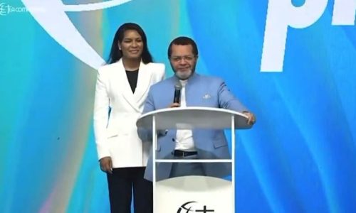 Marcelo Tunasi : le pasteur partage un témoignage émouvant sur sa rencontre avec Esther