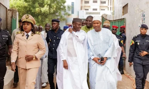 Ziaara de la famille Omarienne : le Gouvernement transmet le message du chef de l’État à Louga