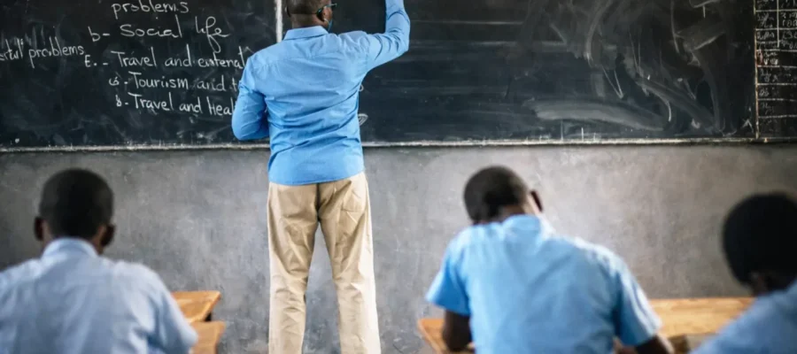 Grève des enseignants : un compromis trouvé pour sauver l’année scolaire