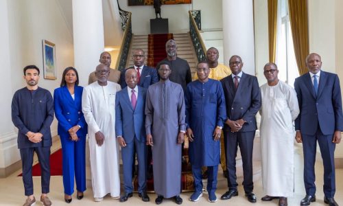 Bassirou Diomaye Faye échange avec le patronat