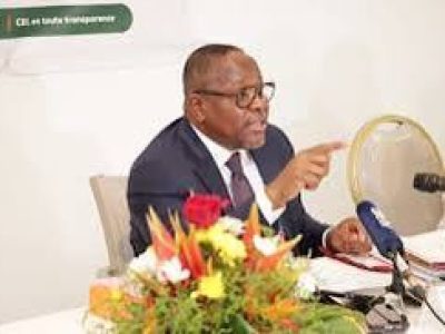 Côte d’Ivoire : dissolution de la CEI, cap sur une réforme du système électoral