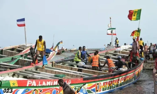 Disparition inquiétante d’une pirogue : huit pêcheurs portés disparus au large d’Elinkine