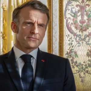 Emmanuel Macron et le 3e mandat : que dit réellement le président français ?