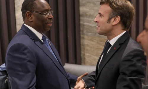 Reçu par Emmanuel Macron malgré l’absence de soutien officiel de Dakar, Macky Sall poursuit son objectif onusien