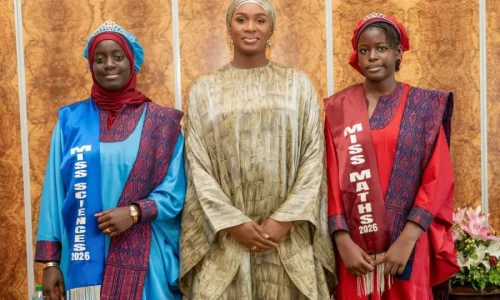Marie Khone Faye célèbre l’excellence des lauréates de Miss Maths et Miss Sciences 2026