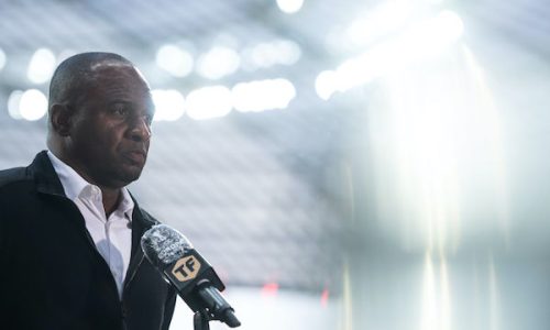 22 October 2020, North Rhine-Westphalia, Leverkusen: Football: Europa League, Bayer Leverkusen - OGC Nice, group stage, group C, 1st matchday at the BayArena. Nice coach Patrick Vieira during a pre-match interview. Photo: Marius Becker/dpa | usage worldwide 
By Icon Sport - Patrick VIEIRA - BayArena - Leverkusen (Allemagne)