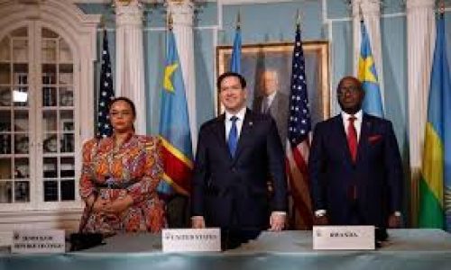 RDC – Rwanda : Un accord de paix historique signé sous l’égide des États-Unis