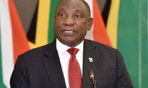 RDC : Ramaphosa défend l’engagement de l’armée sud-africaine après la mort de 14 soldats