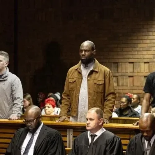 Afrique du Sud : Kemi Seba devant la justice, une demande d’asile en toile de fond