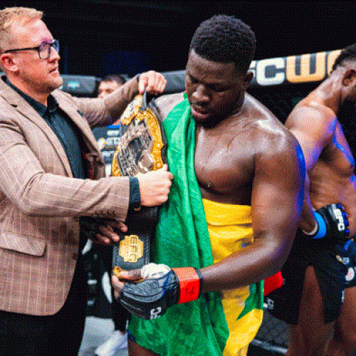 MMA : Adama Diop “Blindé” sacré champion du monde EFC à Johannesburg