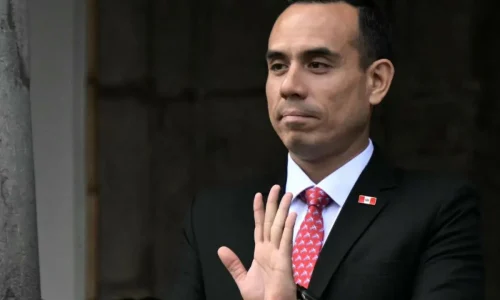 Le Pérou sans président : José Jeri destitué en pleine controverse