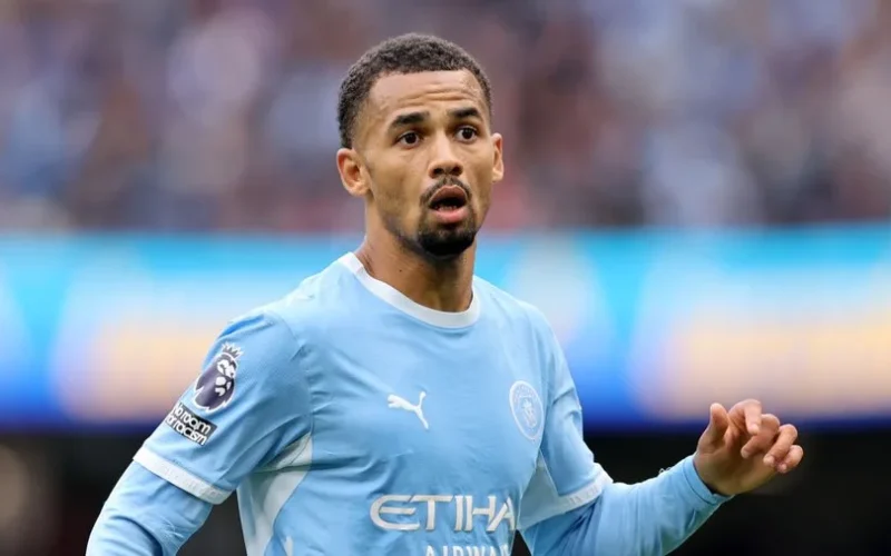 Premier League : Iliman Ndiaye titulaire face à Liverpool avec Manchester City