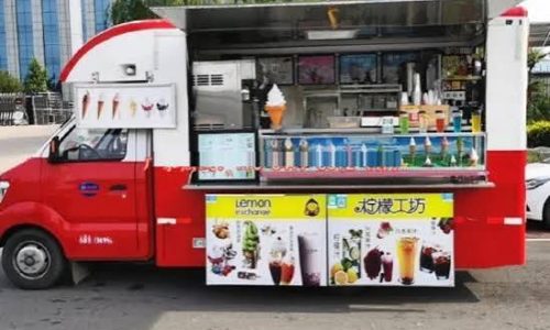 Dakar : les camions-restaurants mobiles bousculent la restauration traditionnelle