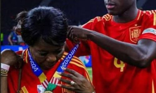 Nico Williams : le geste fort d’un champion du monde envers sa mère