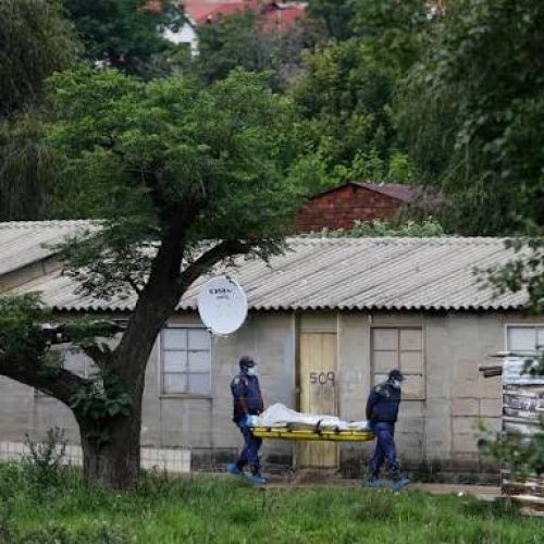 Fusillade meurtrière dans un bar clandestin près de Pretoria : 11 morts