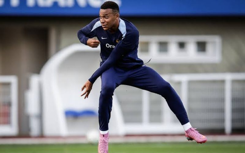 Le projet de Kylian Mbappé prend forme : une nouvelle règle au centre de formation