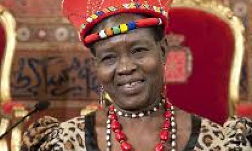 Theresa Kachindamoto, la voix qui a fait taire les mariages précoces au Malawi