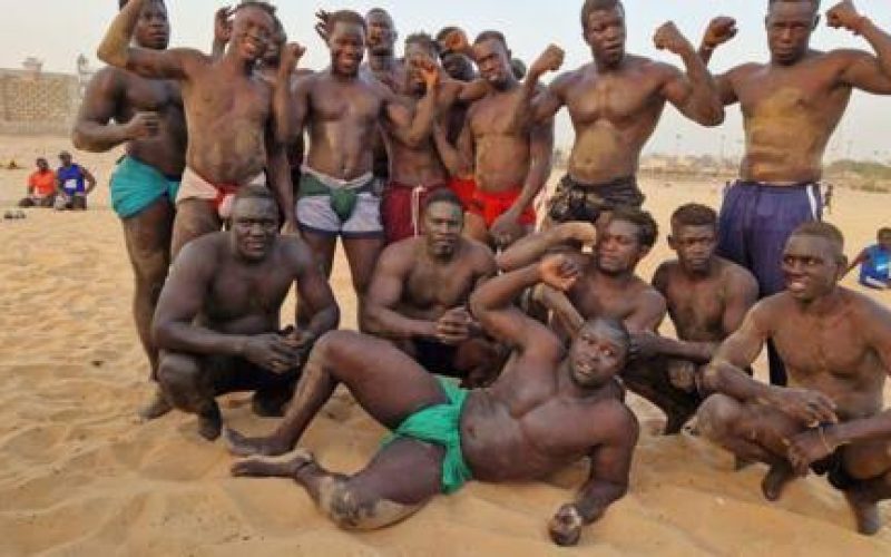 Dakar 2026 : la lutte renforce ses cadres avant les JOJ