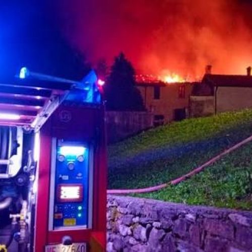 Italie : un incendie ravage le monastère historique de Bernaga