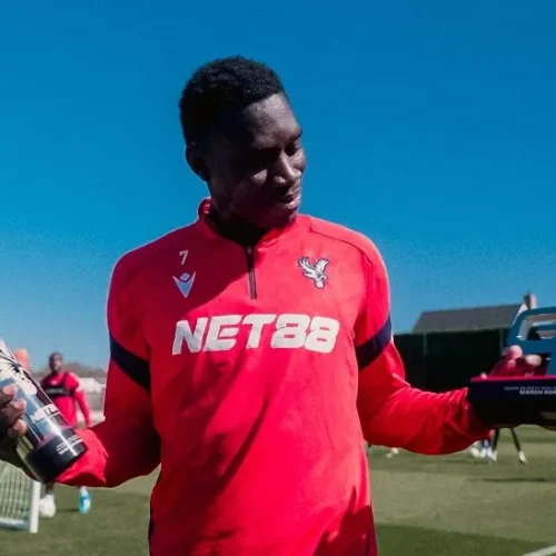 Ismaïla Sarr sacré joueur du mois et but du mois à Crystal Palace