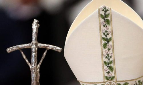 Vatican : quel est le réel pouvoir du souverain pontife ?