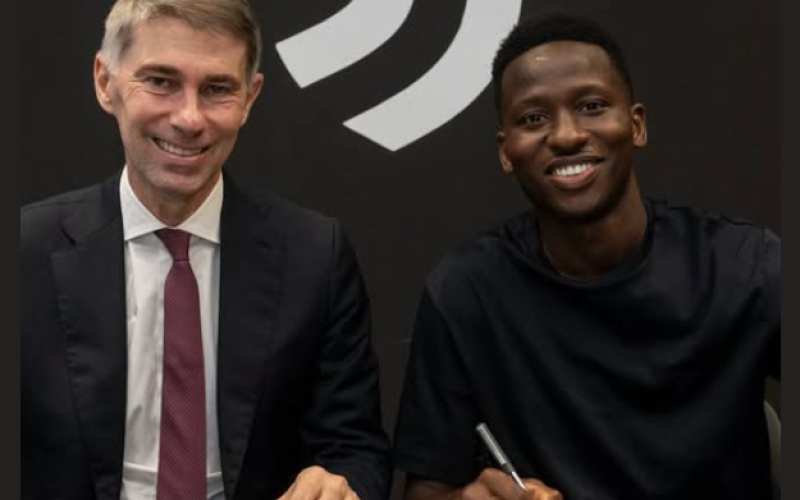 Pape Matar Sarr rejoint officiellement la Juventus Turin