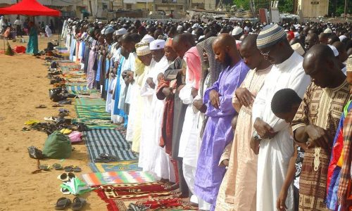 Tabaski au Sénégal : entre ferveur religieuse et tourbillon politique, dans quel état d’esprit seront les Sénégalais ?